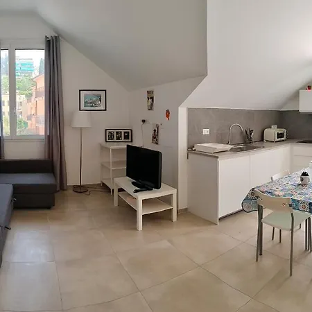Mansardina A Due Passi Dal Mare Apartment Imperia